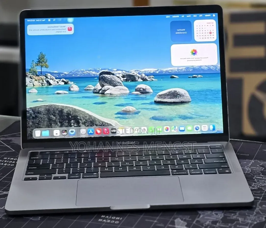 New Laptop Apple MacBook Pro 2020 M1 16GB Apple M1 SSD 256GB