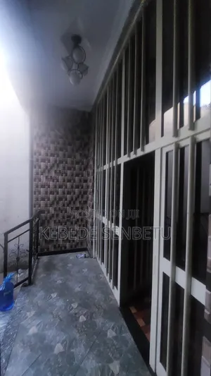 3bdrm House in Oromia, Bole for rent