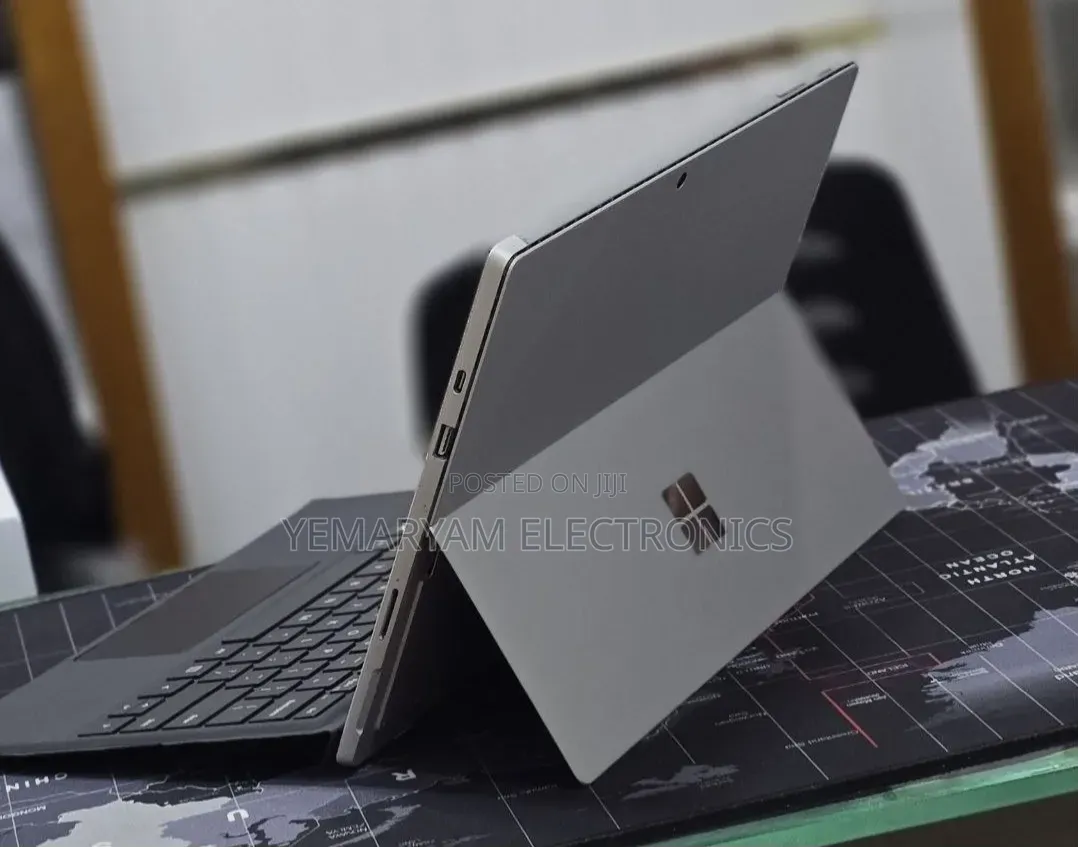 New Laptop Microsoft Surface Pro 7+ 16GB Intel Core i5 SSD 256GB