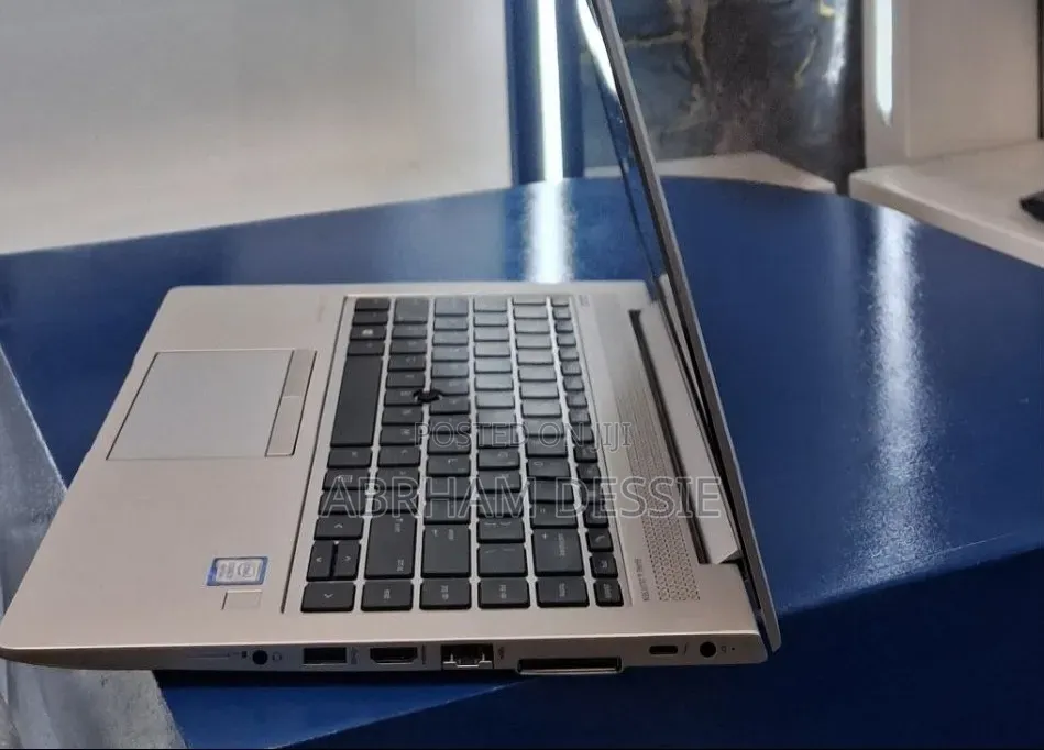 New Laptop HP EliteBook 840 G6 8GB Intel Core i7 SSD 512GB