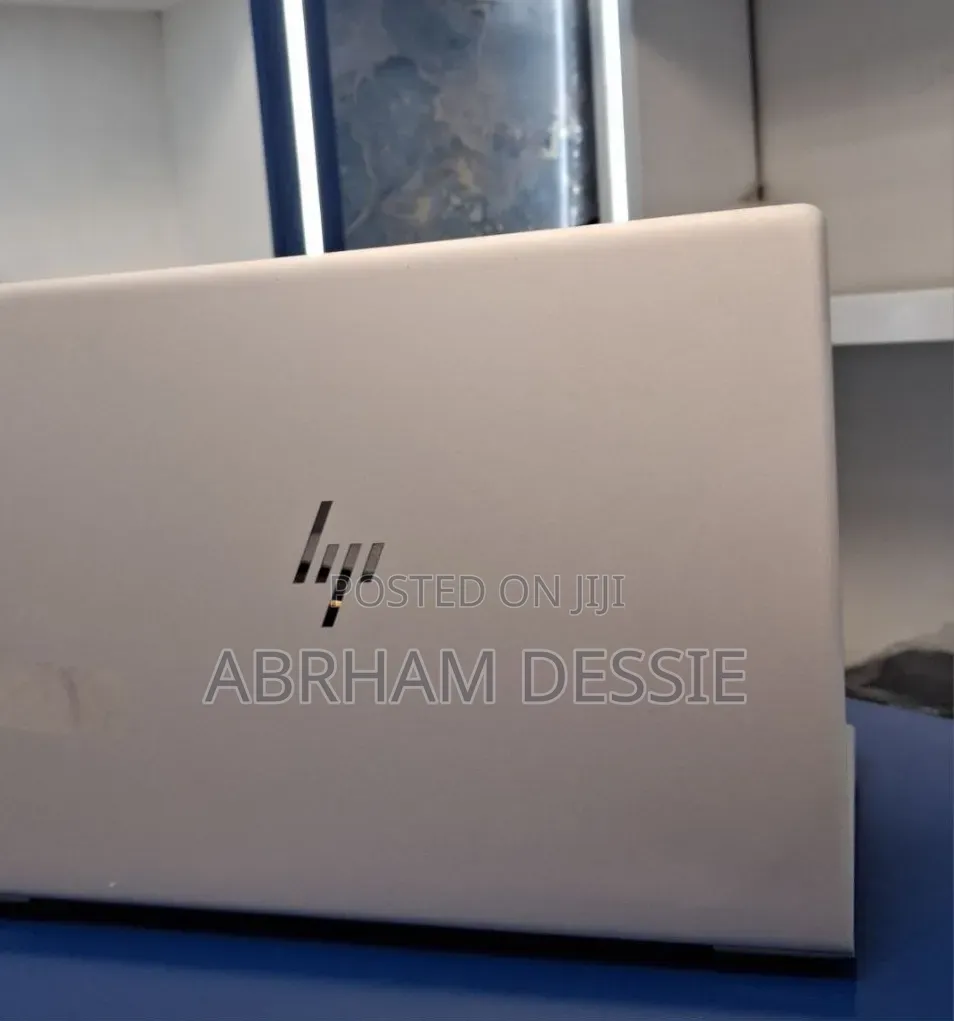 New Laptop HP EliteBook 840 G6 8GB Intel Core i7 SSD 512GB