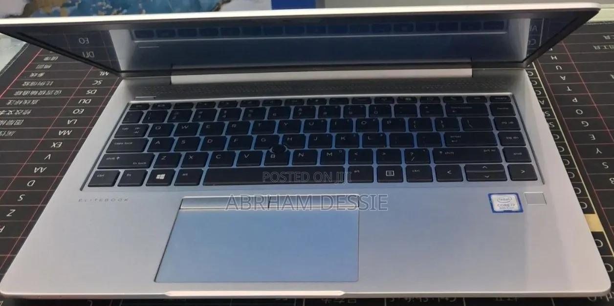 New Laptop HP EliteBook 840 G6 8GB Intel Core i7 SSD 512GB