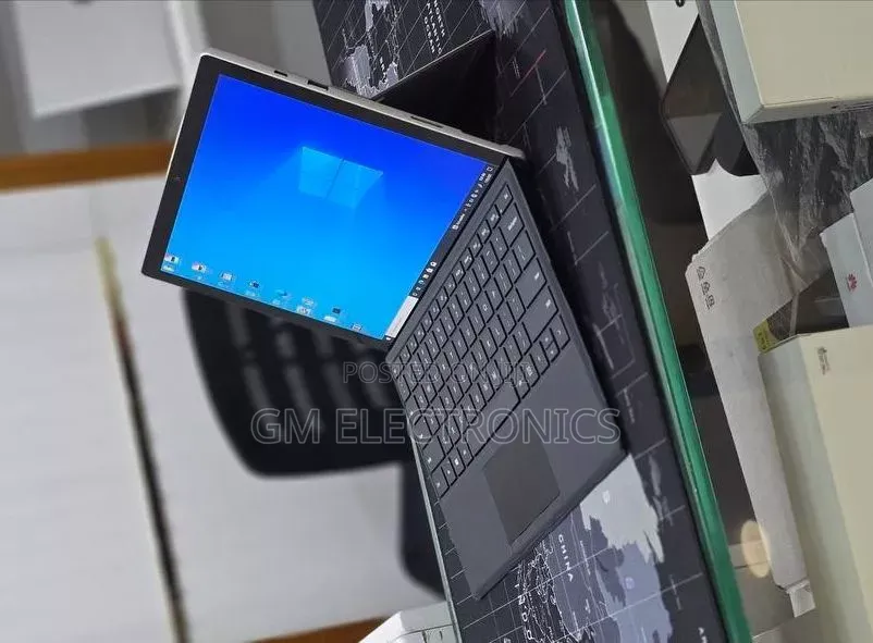 New Laptop Microsoft Surface Pro 7 16GB Intel Core i5 SSD 256GB