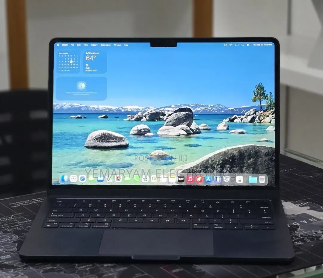 New Laptop Apple MacBook Air 2025 M4 16GB Apple M4 SSD 256GB