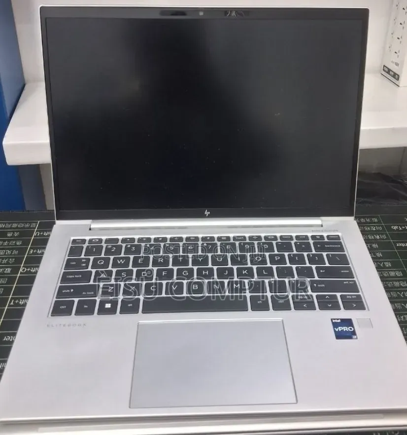 New Laptop HP EliteBook 840 G10 16GB Intel Core i7 SSD 1T