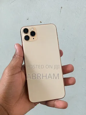 Apple iPhone 11 Pro Max 64 GB Gold