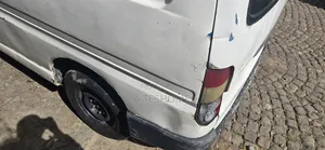 Toyota Grand HiAce 1999 White
