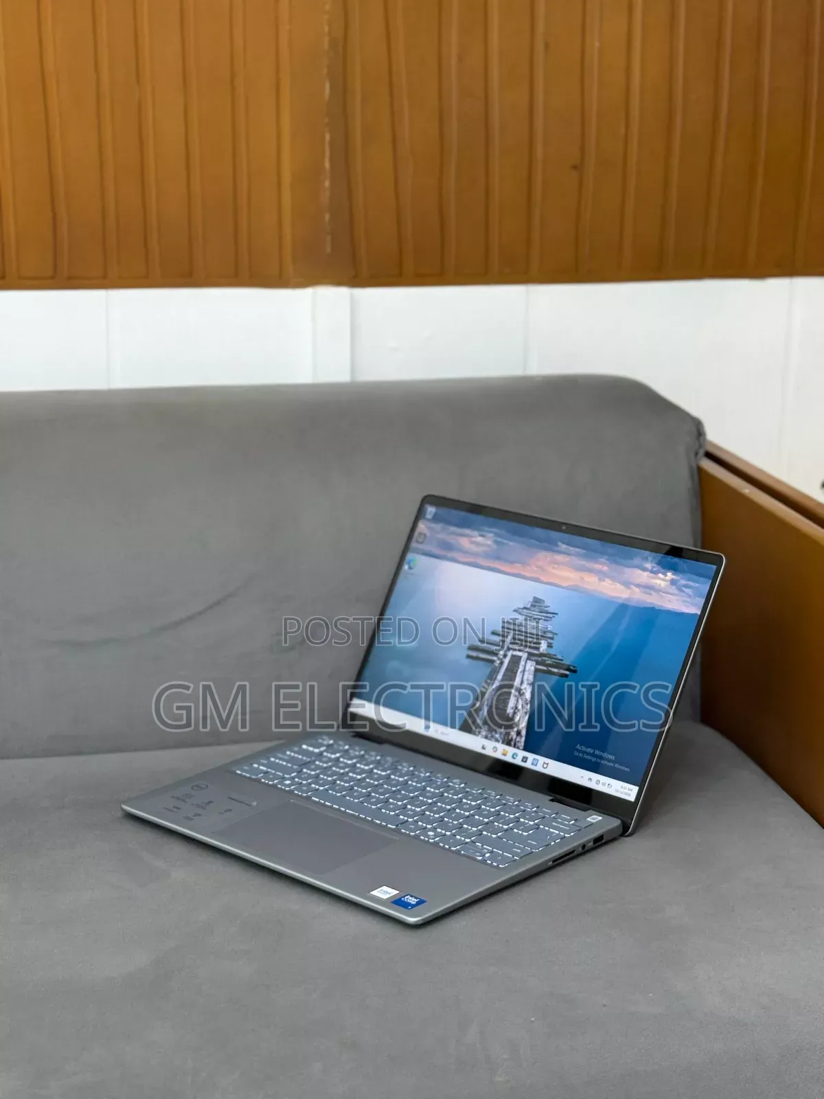 New Laptop Dell Inspiron 14 16GB Intel Core i7 SSD 1T