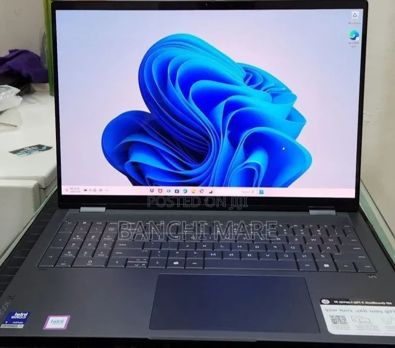 New Laptop HP OmniBook X Flip 16" 16GB Intel Core Ultra 7 SSD 1T