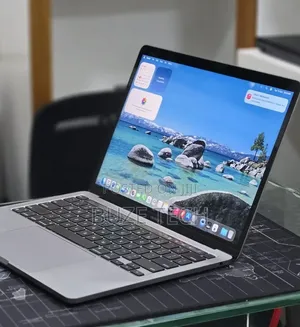 New Laptop Apple MacBook Pro 2020 M1 16GB Apple M1 Pro SSD 256GB
