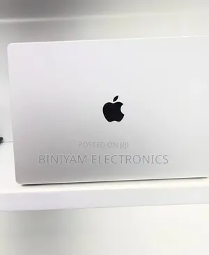 New Laptop Apple MacBook Pro 2021 M1 16GB Apple M1 Pro SSD 1T