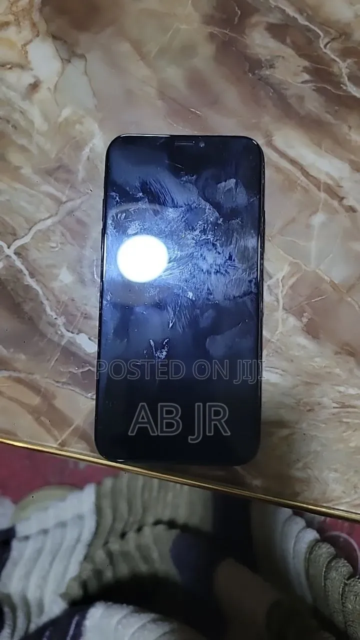 Apple iPhone X 64 GB Black