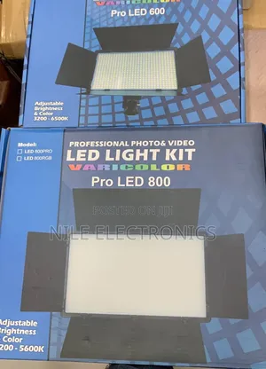 Pro LED 800 Varicolor Professional Photo & Video LED Light Kit
