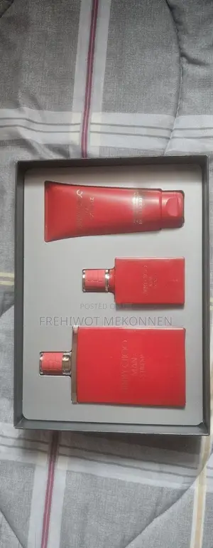 Jimmy Choo Man Extreme Men’s Fragrance Gift Set.