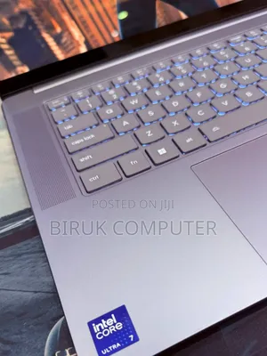 New Laptop Lenovo Yoga 7i 32GB Intel Core Ultra 7 SSD 1T