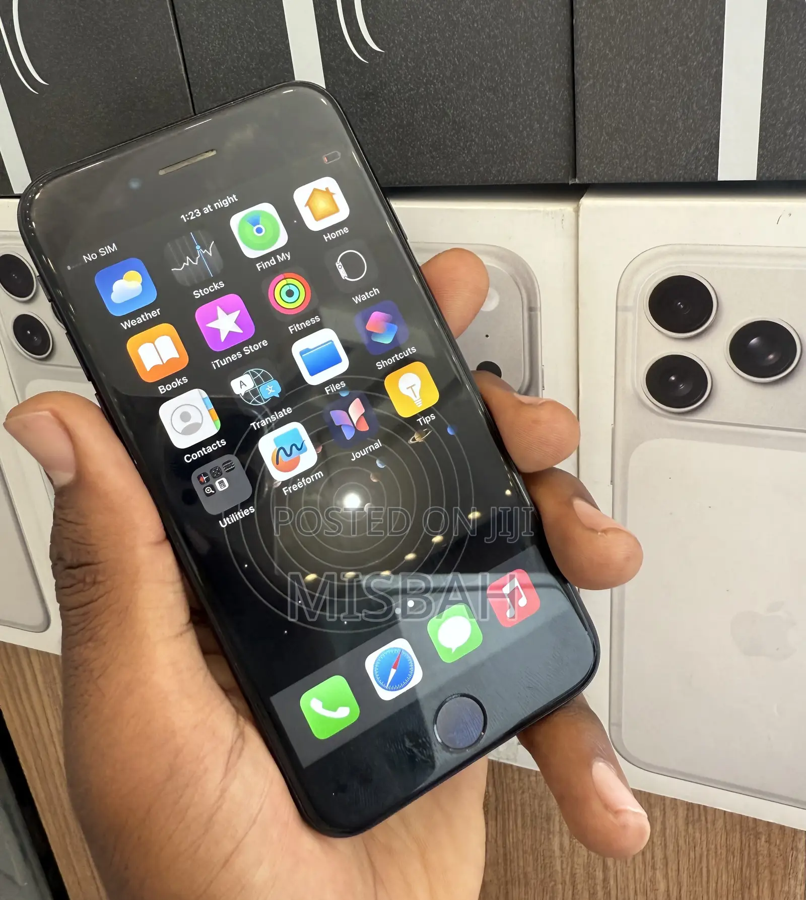 Apple iPhone SE (2020) 64 GB Black