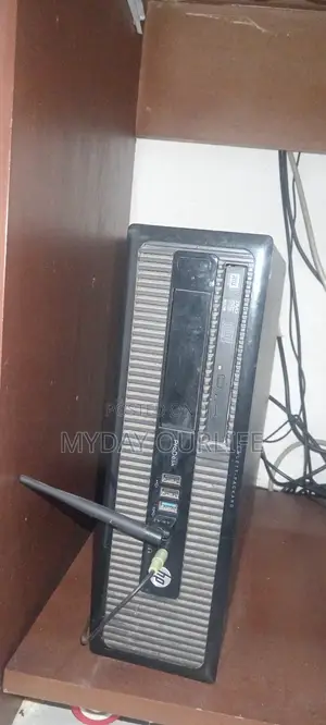 Desktop Computer HP ProDesk 400 8GB Intel Core i7 HDD 1T
