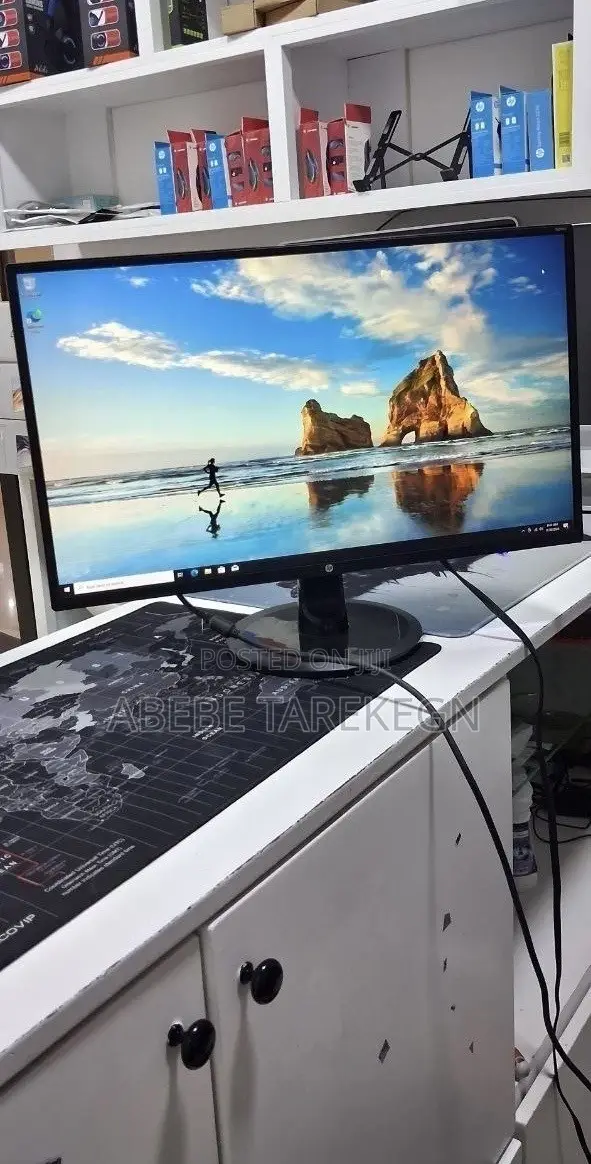 New Desktop Computer HP ProDesk 400 8GB Intel Core i5 HDD 1T