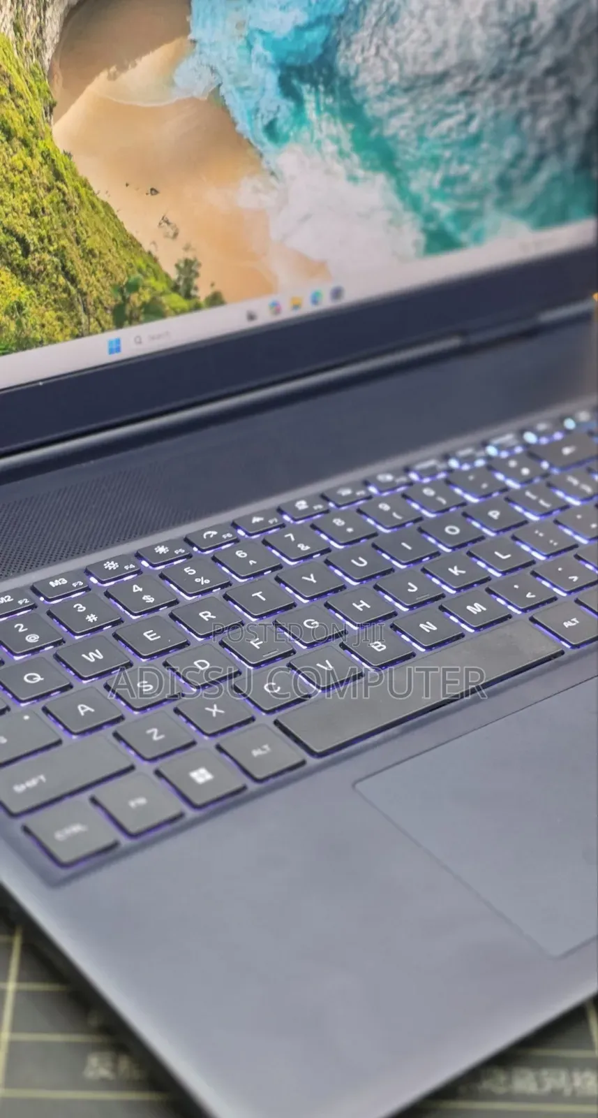 New Laptop Dell Alienware Aurora 16 16GB Intel Core Ultra 7 SSD 1T