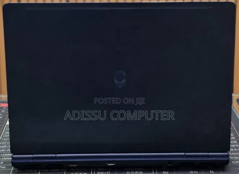 New Laptop Dell Alienware Aurora 16 16GB Intel Core Ultra 7 SSD 1T