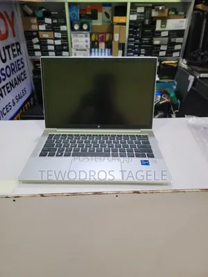 New Laptop HP EliteBook 830 G8 16GB Intel Core i7 SSD 512GB