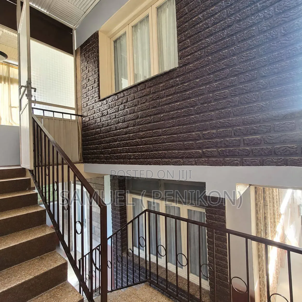 5bdrm House in Luxury House, Bole for sale