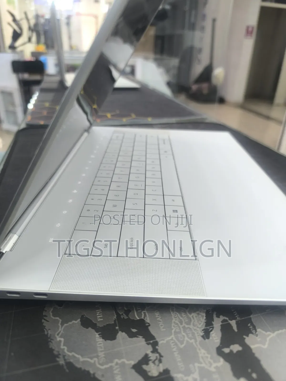 New Laptop Dell XPS 15 32GB Intel Core Ultra 9 SSD 1T