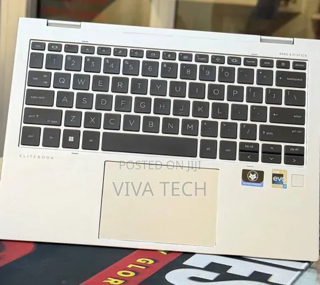 New Laptop HP EliteBook 830 G9 16GB Intel Core i7 SSD 512GB