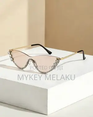 Cat Eye Fashion Glasses