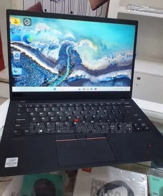 New Laptop Lenovo ThinkPad X1 Carbon 16GB Intel Core i7 SSD 512GB