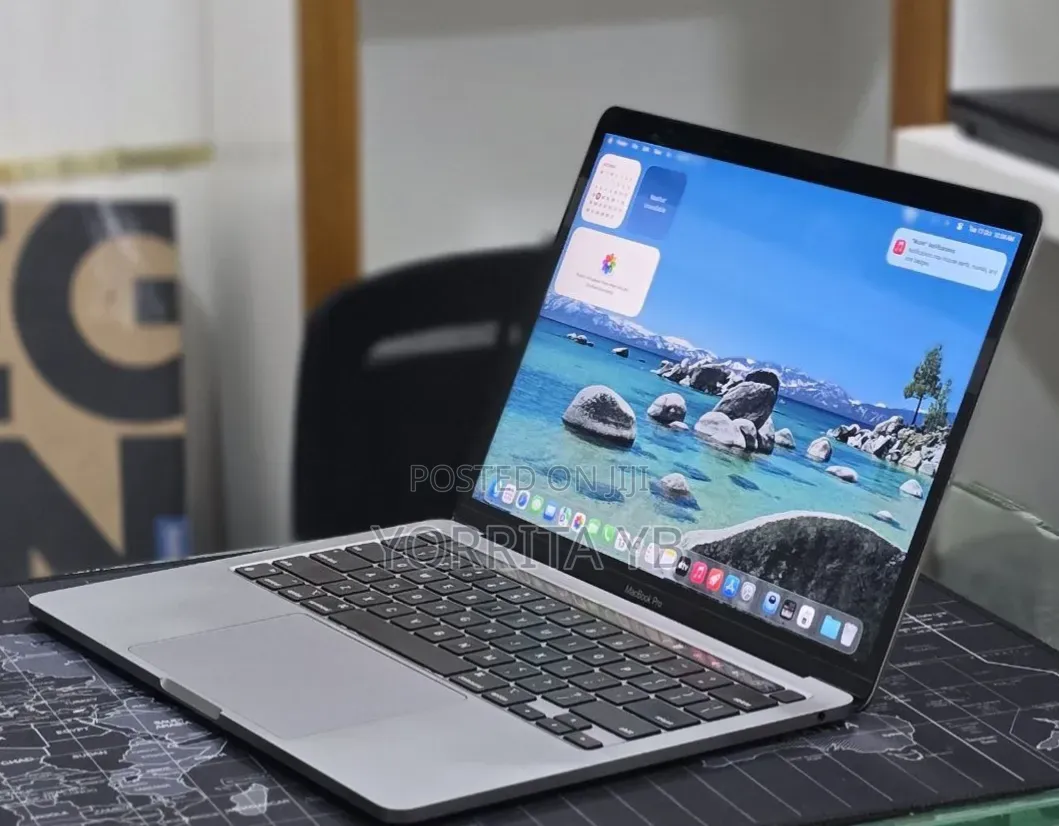 New Laptop Apple MacBook Air 2020 M1 16GB Apple M1 Pro SSD 256GB