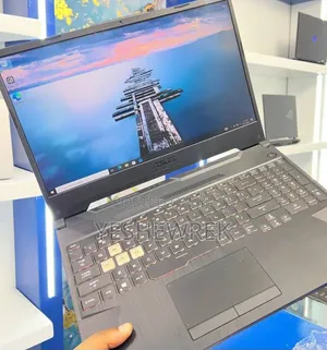 New Laptop Asus ROG Strix G15 16GB AMD Ryzen 7 SSD 512GB