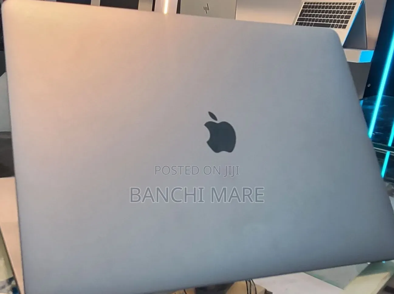 New Laptop Apple MacBook Pro 2019 32GB Intel Core i9 SSD 1T