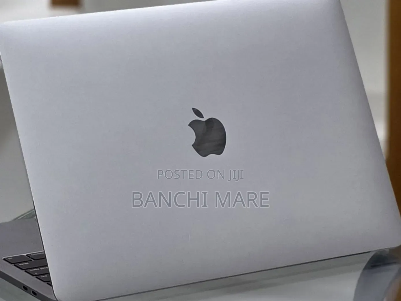 New Laptop Apple MacBook Pro 2019 32GB Intel Core i9 SSD 1T
