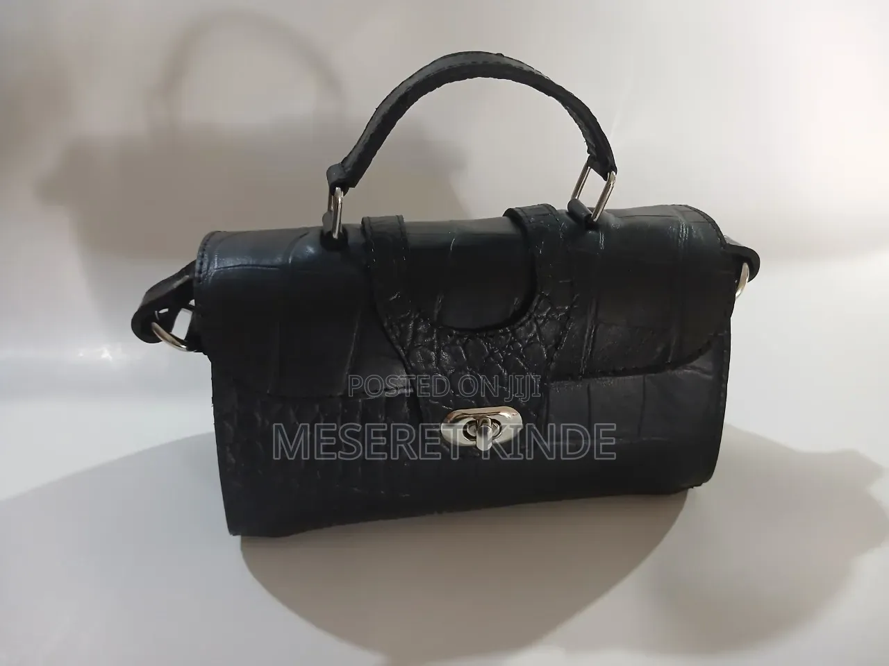 100% የኢትዮጵያ የተፈጥሮ ቆዳ የሴቶች ቦርሳ (Genuine Leather Handbag)