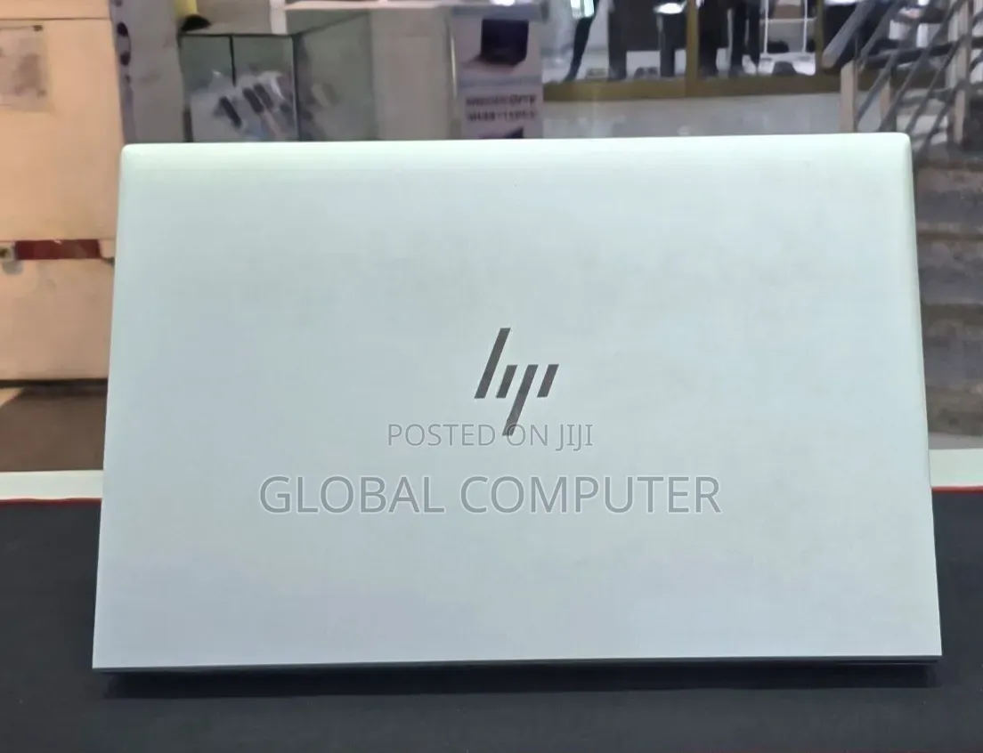 New Laptop HP EliteBook 840 G8 16GB Intel Core i5 SSD 512GB