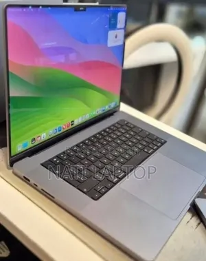 New Laptop Apple MacBook Pro 2021 M1 32GB Apple M1 Pro SSD 512GB