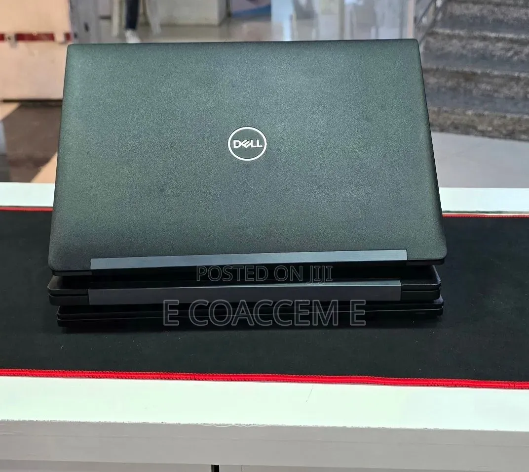 New Laptop Dell Latitude 7390 8GB Intel Core i5 SSD 256GB