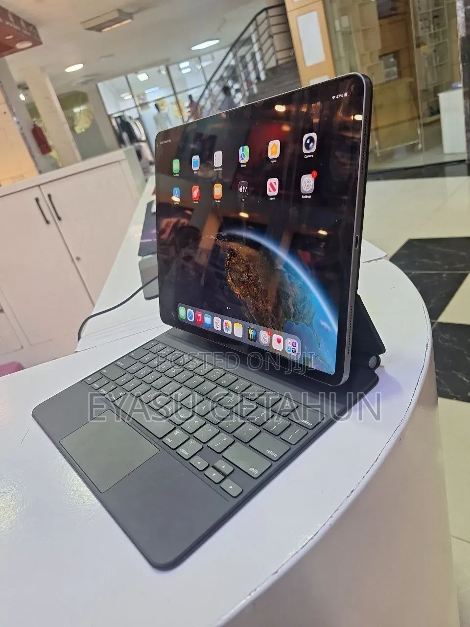 New Apple iPad Pro 12.9  (2015) 256 GB