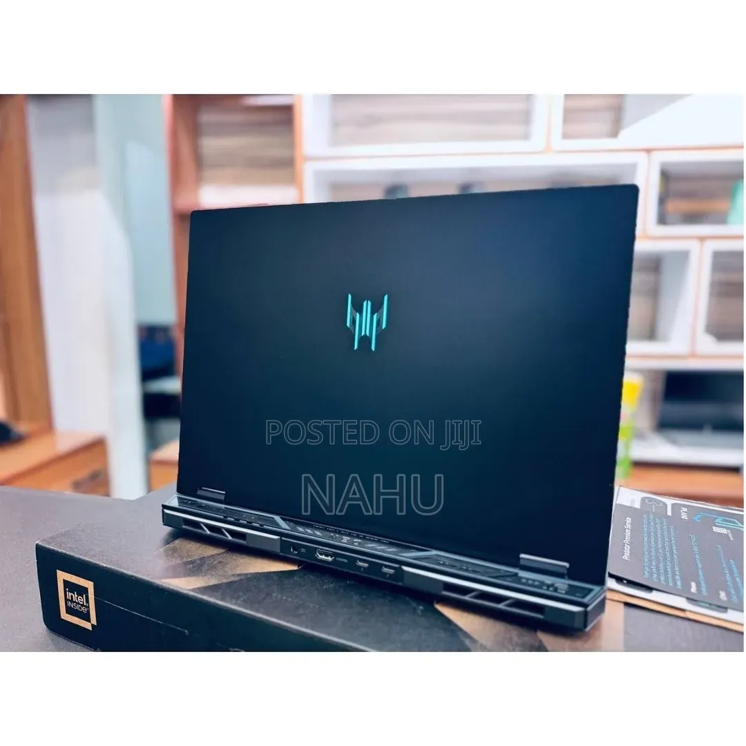 New Laptop Acer Predator Helios 300 16GB Intel Core i9 SSD 1T