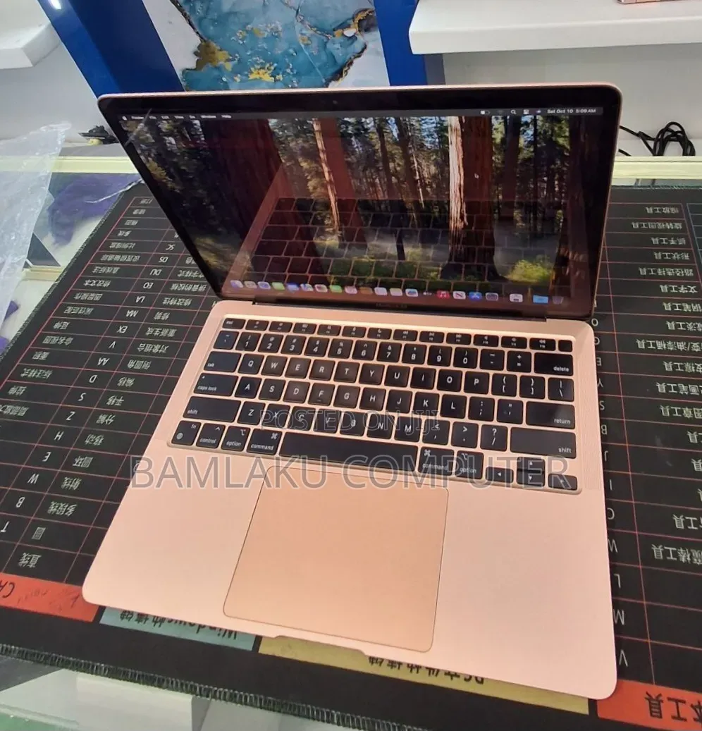 New Laptop Apple MacBook Air 2020 M1 8GB Apple M1 SSD 256GB