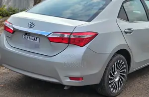 Toyota Corolla 2016 Silver
