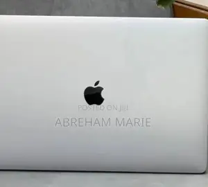 New Laptop Apple MacBook Pro 2019 32GB Intel Core i9 SSD 512GB