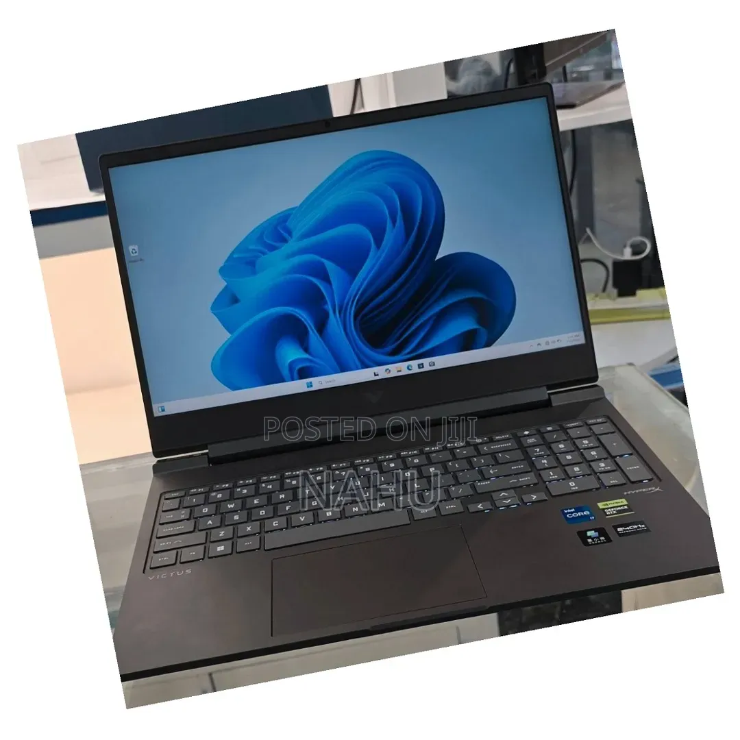 New Laptop HP Victus 16 16GB Intel Core i7 SSD 1T