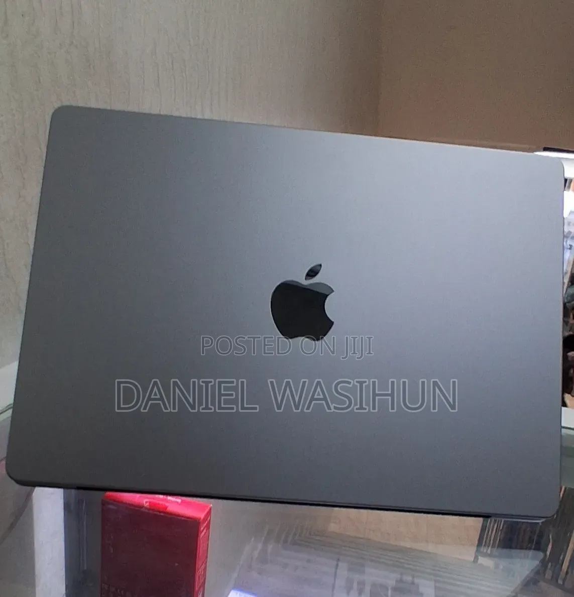 New Laptop Apple MacBook Pro 2021 M1 32GB Apple M1 Max SSD 512GB