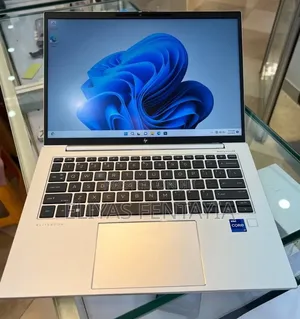 New Laptop HP EliteBook 840 G9 16GB Intel Core i7 SSD 512GB