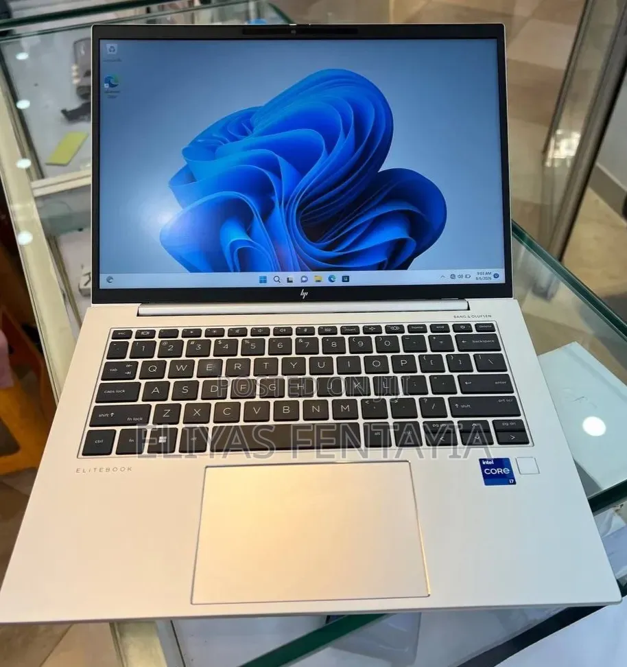 New Laptop HP EliteBook 840 G9 16GB Intel Core i7 SSD 512GB