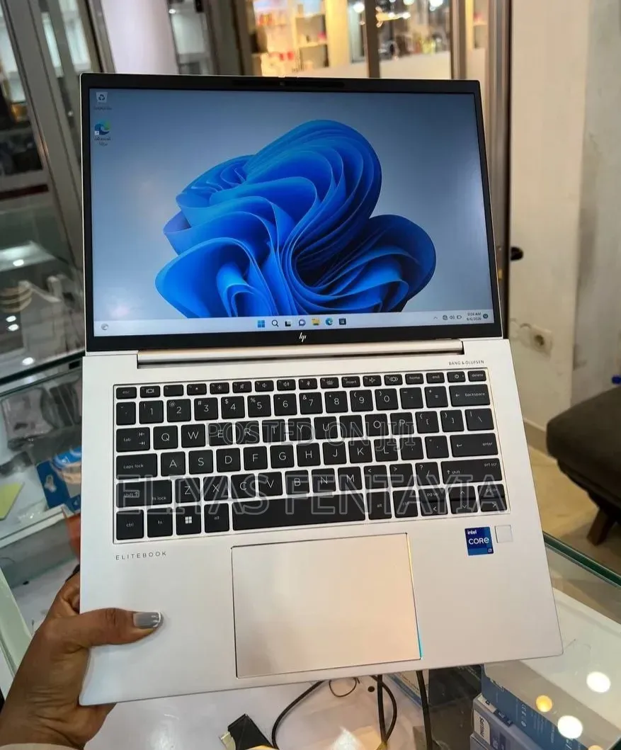 New Laptop HP EliteBook 840 G9 16GB Intel Core i7 SSD 512GB