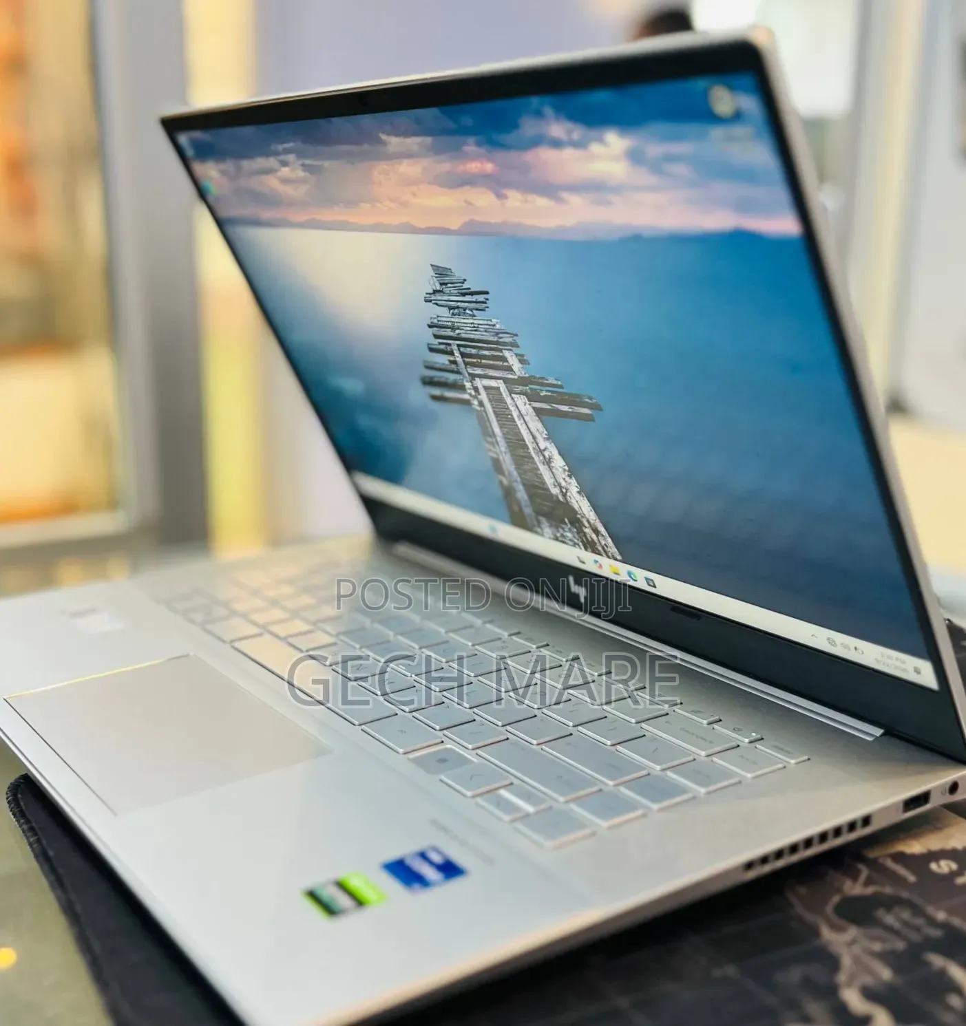New Laptop HP Envy x360 16GB Intel Core i7 SSD 512GB