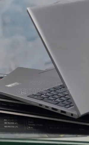 New Laptop HP ZBook Fury 15 G8 16GB Intel Core i5 SSD 512GB